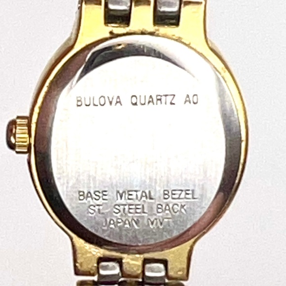 Caravelle by Bulova Vintage Petite Oval Black Gold tones Ladies Watch Working - Picture 8 of 9